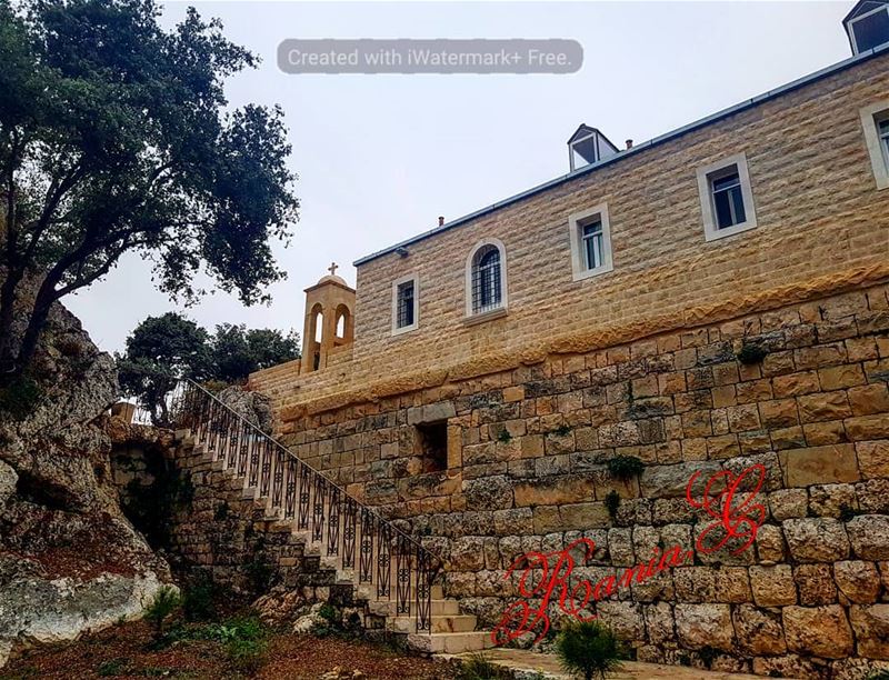  sterafka  blessedplace  prayinsilence  amazingview  wonderfulnature ... (Aïtou, Liban-Nord, Lebanon)