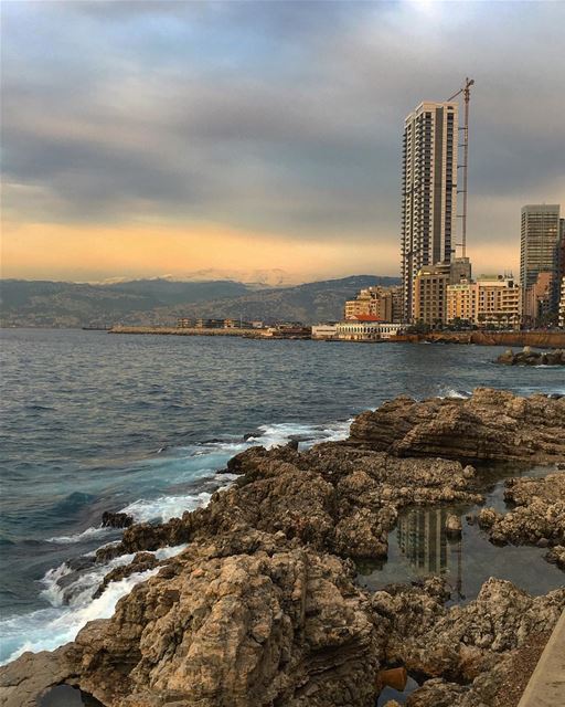 Still enjoying the weather  sea  ocean  walk  sports  beirut  cloud ... (عين المريسة)