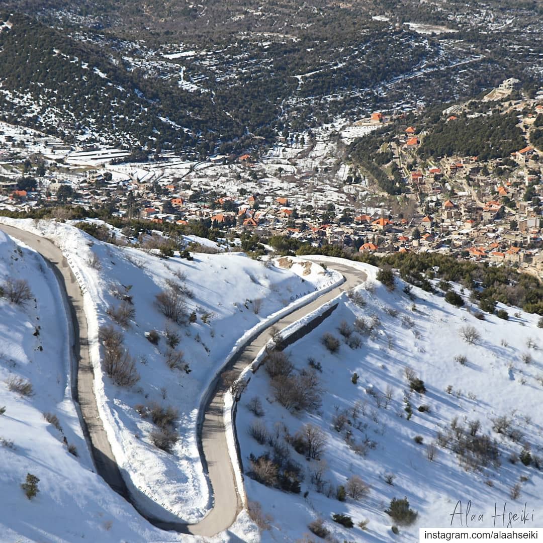 Straight Roads Do Not Make Skillful Drivers 🎯... Lebanon  Hseiki ... (Maasser Ech Chouf, Béqaa, Lebanon)