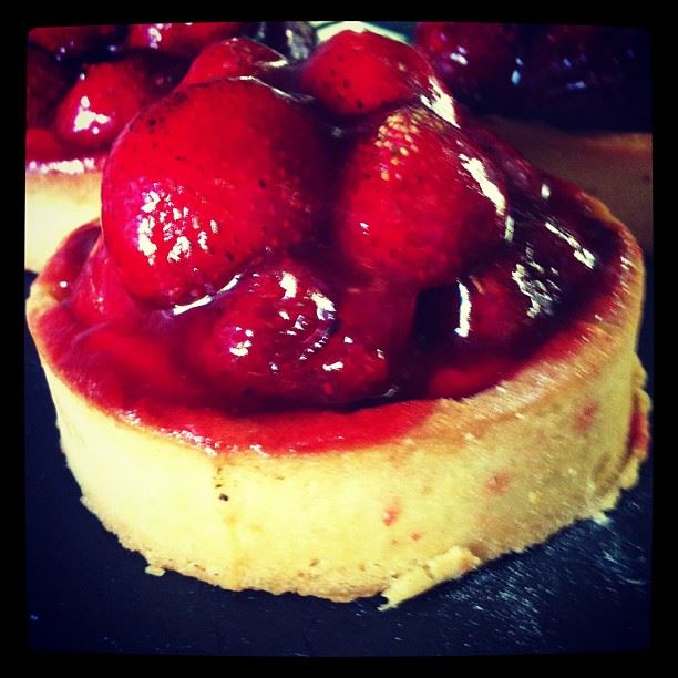  strawberry tart gustav hamra lebanon tasty yummi...