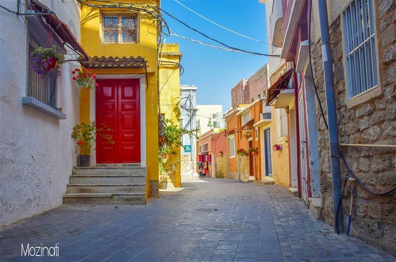  streetshot streetstyle streetphotography ig_street olddoor colour... (Tyre, Lebanon)