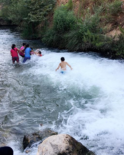  sumer   fun   lebanon   river ... (استراحة ابو جاد)