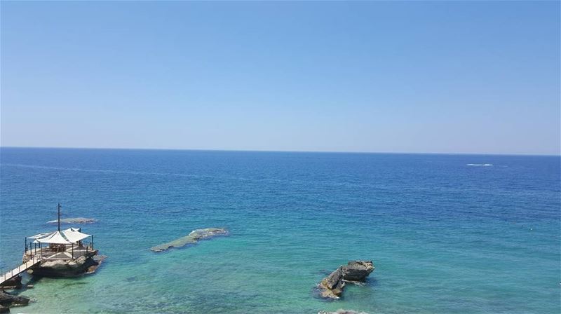 🏝.................. summer  beach  sky  batroun ... (Batroûn)