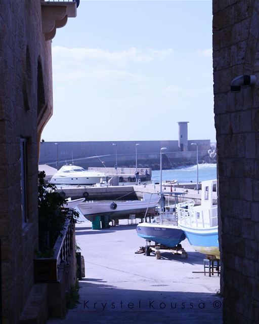 Summer getaway...🚤🌊  summer  soon  boats  sun  sundayfunday  photography... (Batroûn)