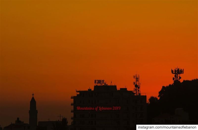 Summer sunset...it is not a mirror image of the hotel name, it is seen... (Rayfun, Mont-Liban, Lebanon)