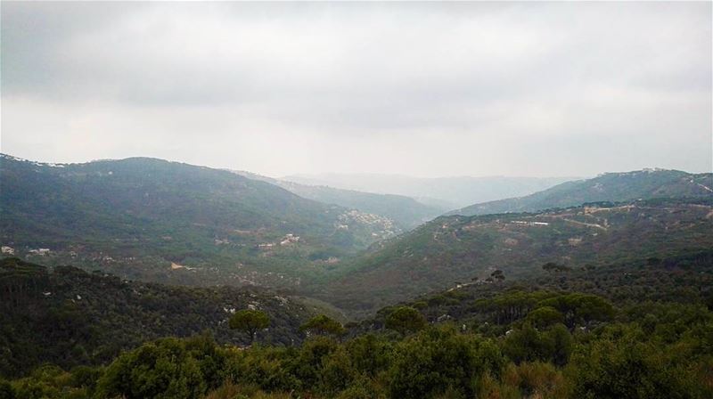  summertime  summer  holiday  Lebanon  lebanon  cloudyday  mountains ... (Qarnayel)