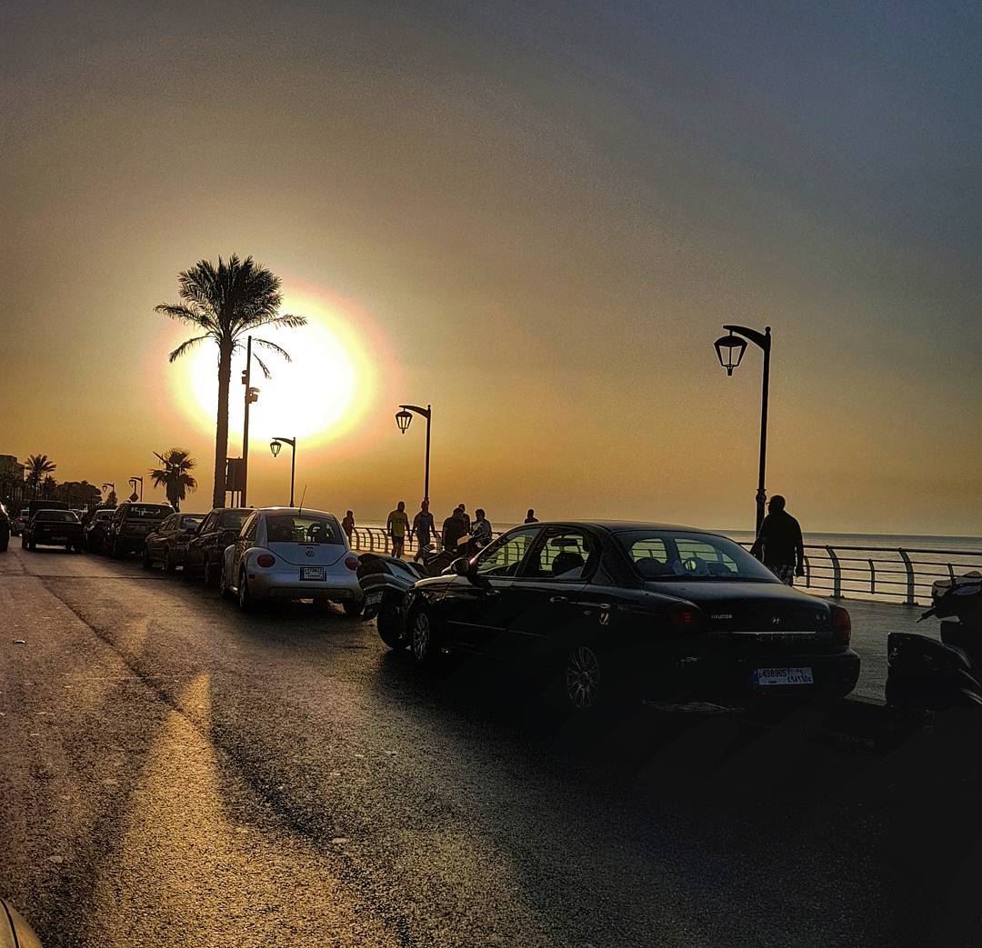 Sun , shadows and the corniche  sun  sunset  sunset_madness  ig_sunset ... (Corniche Ain El Mrayseh)