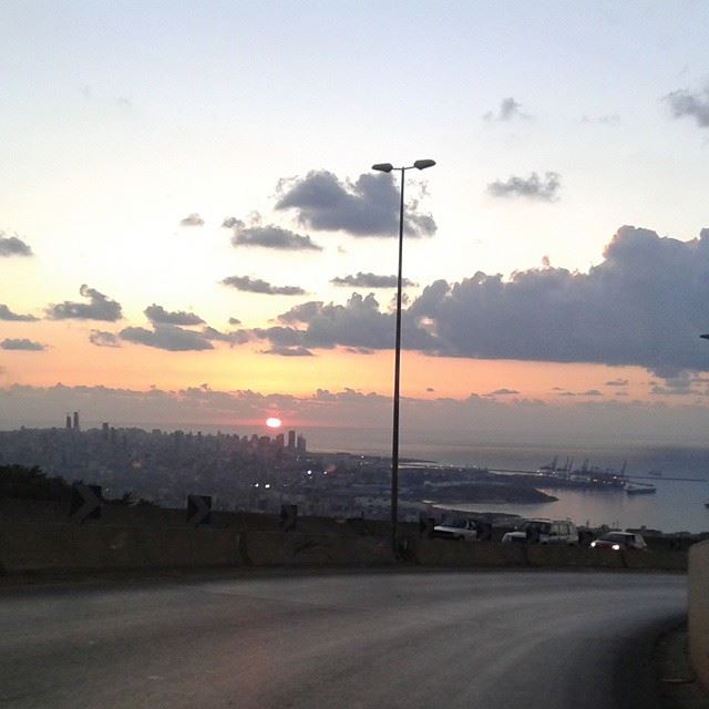 sun sunset seanaturesky nofilter (Beirut, Lebanon)