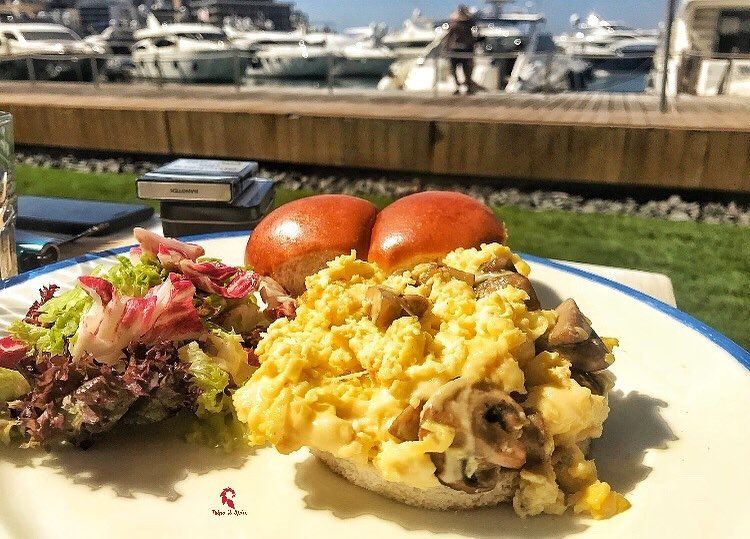 Sunday breakfast with a view ☺️.====================📍 @coastleb .====== (Zaitunay Bay)