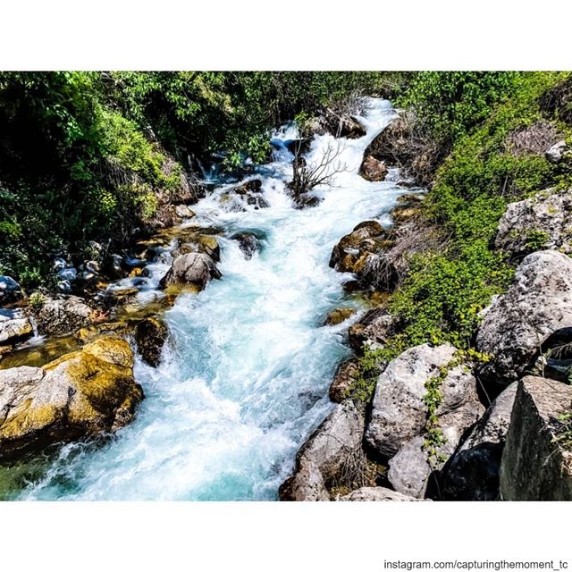  sunday morning hike hiking adventure capturingthemoment photooftheday... (Roueiss Cave)