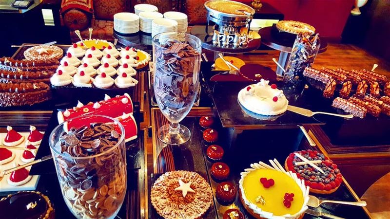  sundaybrunch  fourseasons  fourseasonshotel  fsbeirut  chocolates  sweet ... (Four Seasons Hotel Beirut)