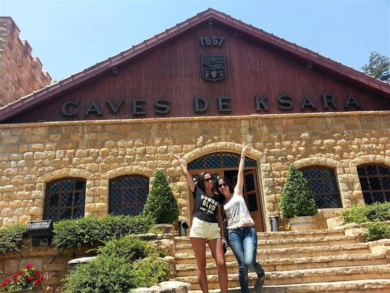 Sundays like this ! ☀️🍷  livelovezahle  lebanonwine  lebanonwineries ... (Château Ksara)