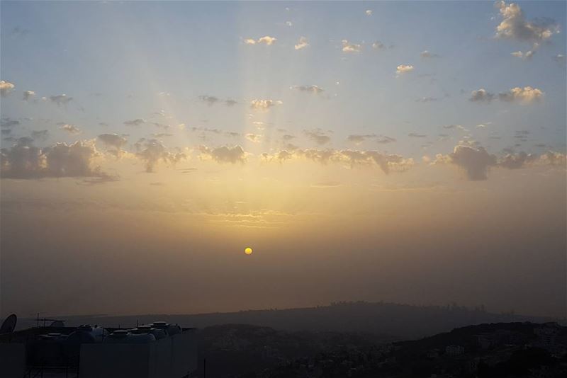 sunnyday  sunset clouds rays  bluesky instapic  instalovers ... (Aley)