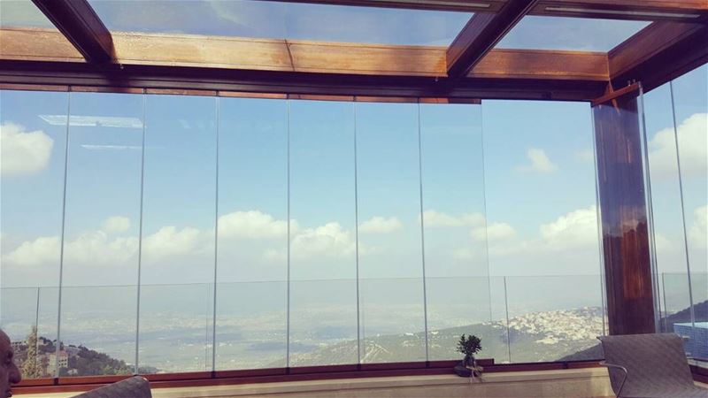  sunroom  view  curtainglass  pergola  wood  lebanon🇱🇧  architecture ... (Chnanhaïr, Mont-Liban, Lebanon)