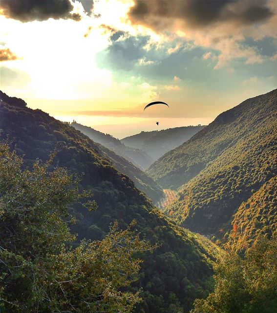 Sunset at Jrebta ✌ lebanon  nature  naturelovers  natureporn  landscape ... (Jrabta, Liban-Nord, Lebanon)