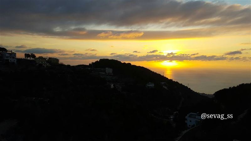  sunset  beach  beautiful  clouds  sunset_madness  nofilter  jbeil  byblos...