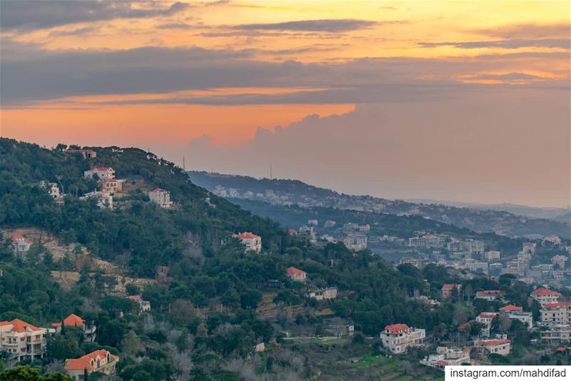  Sunset Beirut clouds mountains lebanon Pysglb Nature Landscape... (Kayfun, Mont-Liban, Lebanon)