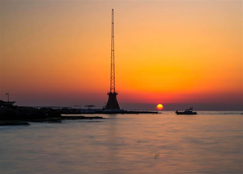  sunset beirut landscape beautifullebanon nature sea sunshine photooftoday... (Ain El Mreisse, Beyrouth, Lebanon)