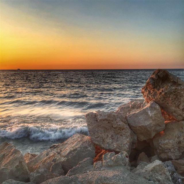  sunset  beirut  love  lebanon  lebanonspotlights  livelovelebanon ... (Dbaye)
