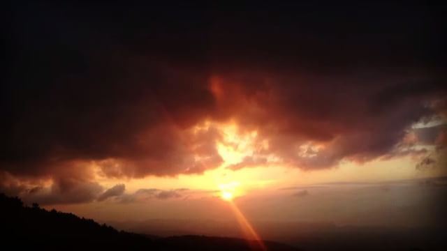  sunset  clouds  sky  horizon  nature  majesticsunset  horrormovie  ghosts... (Barhalioun, Liban-Nord, Lebanon)