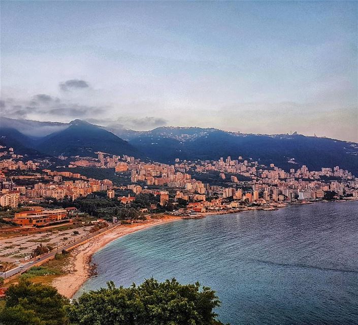 Sunset colors at the beautiful bay of Jounieh  sunset  moments ... (Casino du Liban)