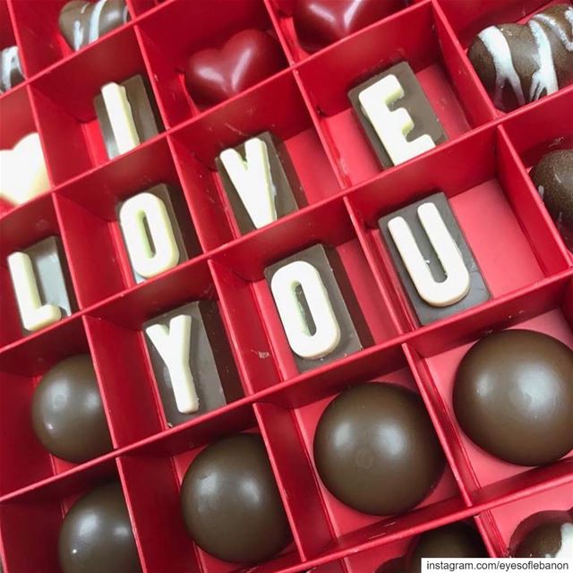 Sunset competition!Personalized chocolate messages Will surely make your... (Beirut, Lebanon)