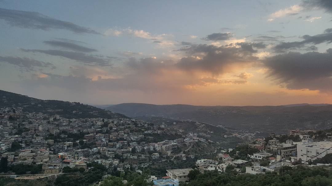  sunset  eachday  thesusnet  is  amazing  than  others  magicalview ... (Hasbaya)
