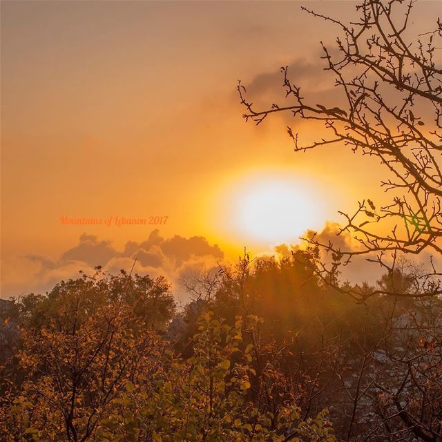 Sunset from Jabal Moussa sunset  brilliantsunset  amazingsunsets ... (Jabal Moûssi)