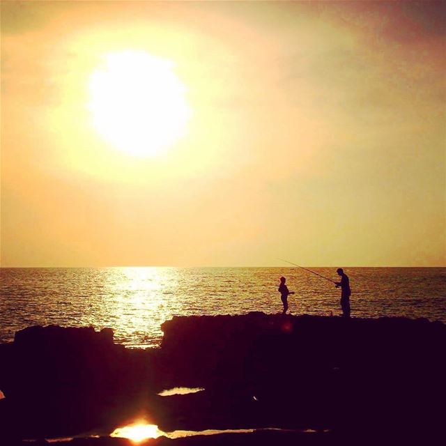 Sunset 🌅 is still my favorite color, and rainbow 🌈 is second. fishing ... (Byblos - Jbeil)
