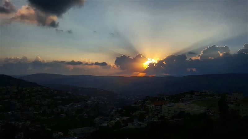  sunset  magicalview  naturepics  sunsetview  igsunset  lebanon ... (Hasbayya, Al Janub, Lebanon)