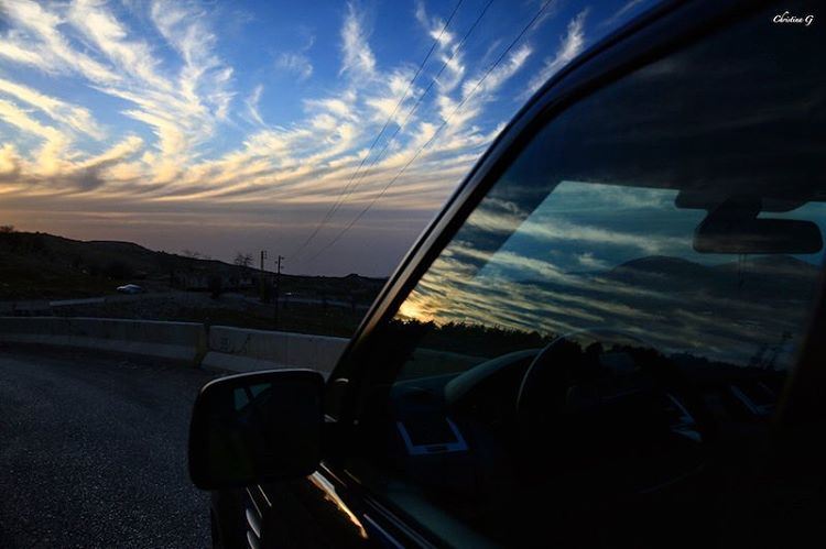 Sunset reflections ☀️🚙🌥 photo  love   photography  me  picoftheday ... (Falougha, Mont-Liban, Lebanon)