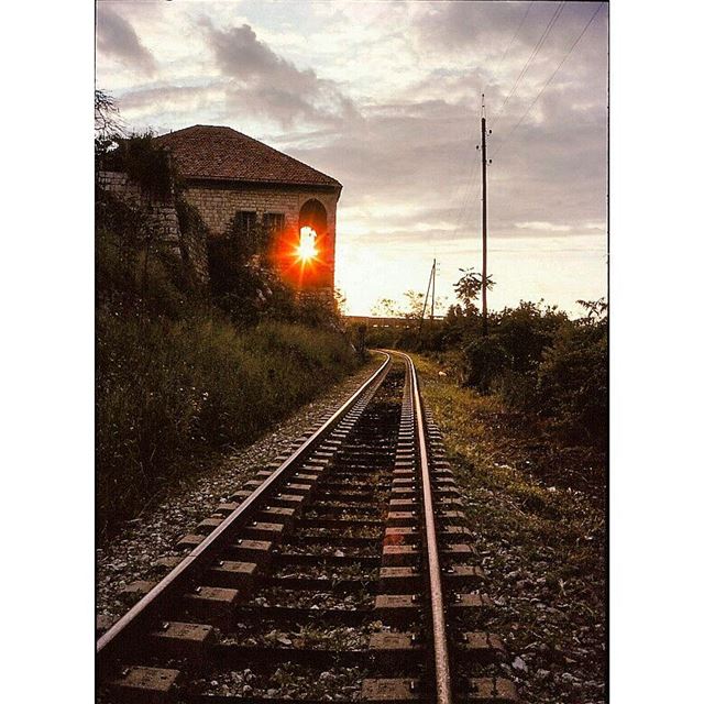 Sunset scene 2. railroad  sunset  gonewiththewind  naturephotography ...