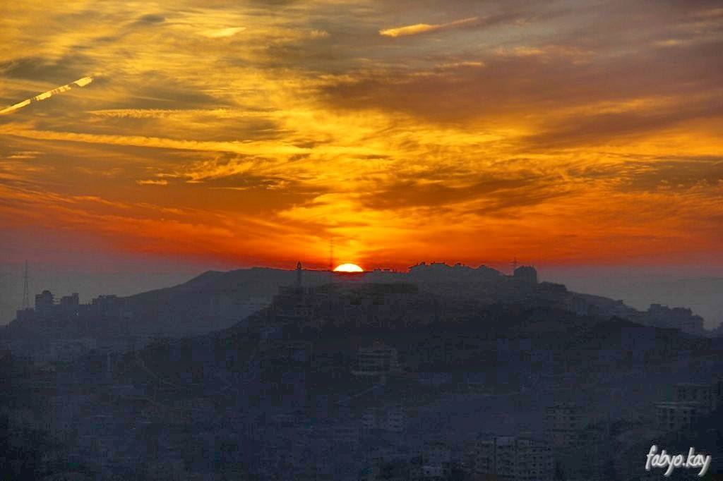  sunset sunsetlovers sunsets tagsforlikes skypron skylovers skyline... (Bhamdoûn, Mont-Liban, Lebanon)
