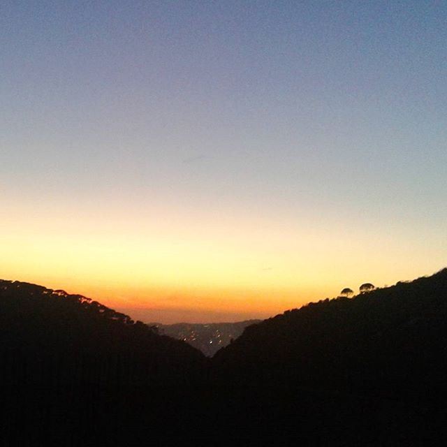 sunset tonight nofilter nofilters yellowsky mountain (Bzébdîne, Mont-Liban, Lebanon)
