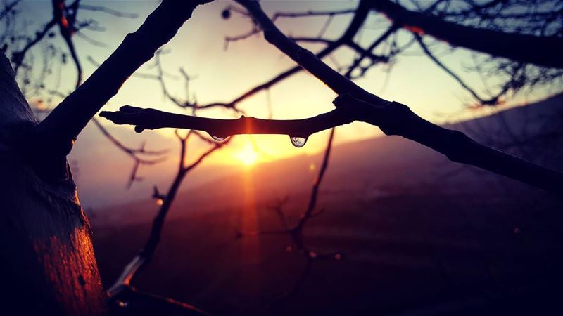 SUNSETS ARE PROOF THAT NO MATTER WAHT HAPPENS,EVERY DAY can end... (Akoura, Mont-Liban, Lebanon)
