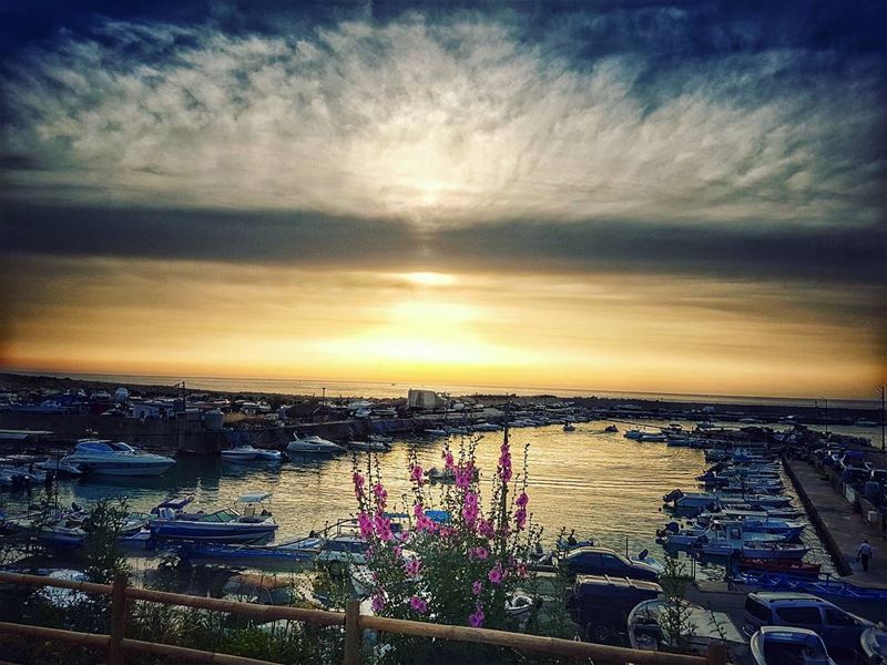  sunsets 🌅 beirut  boats  livelovedbayeh sunsetlover  detailshot ... (El Mandaloun Beach Club Dbayé)