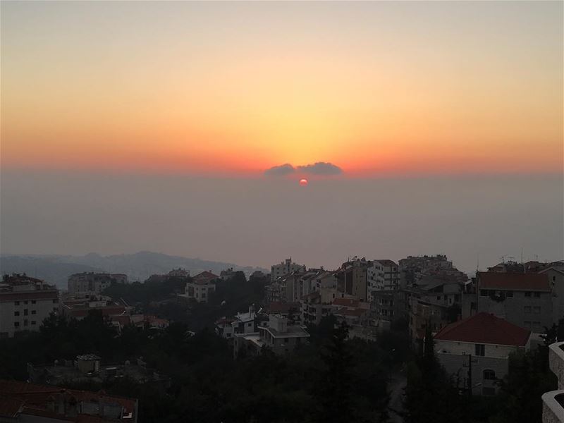  sunsets instagram  mediterranean  livelovelebanon  mediterraneantaste ... (Ste Therese Shayle)