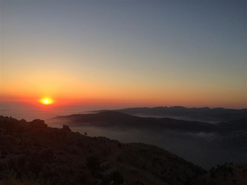 Sunsets‼️‼️................. lebanon  nature  landscape ... (Bteghrîne, Mont-Liban, Lebanon)