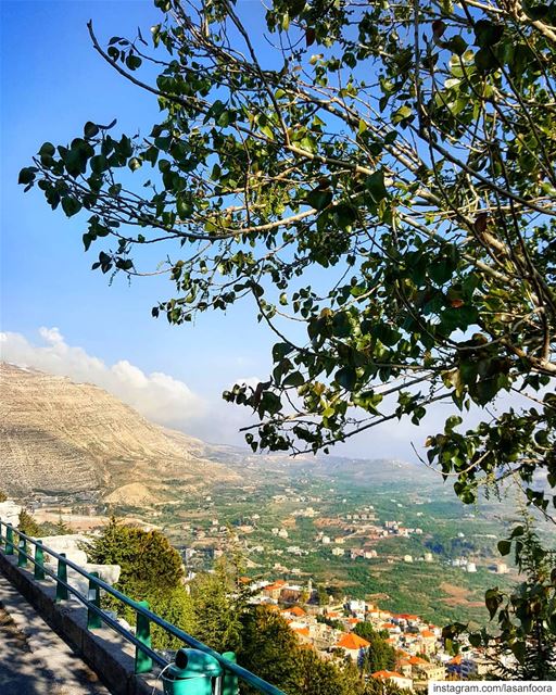 Ta7t l sama ma fi mtl  lebnan  lebanon  lebanoninapicture  ptk_lebanon ... (Ehden, Lebanon)