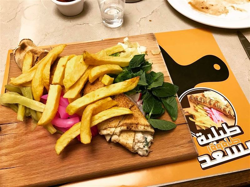 Tabliyet Tajen Samak 😋😋🐟🐟 livelovefood  massaadbbq  beirut ...