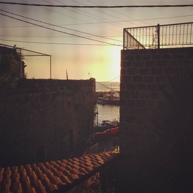 Take a peek of the horizon 🌅  lebanon  byblos  jbeil  landscape  horizon ... (Byblos - Jbeil)