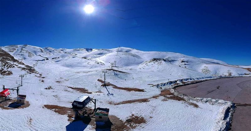  takenbywissamalhoury flybywissamalhoury dronestagram drone panoramic view... (Mzaar Kfardebian)