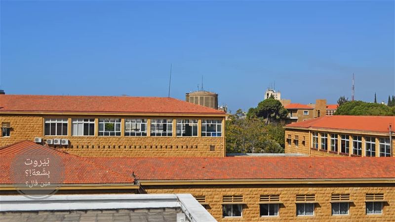 🇱🇧 Taking over the roof  بيروت_مش_بشعة  بيروت uglybeirut  beirut ... (Achrafieh, Lebanon)