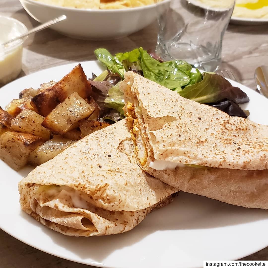 Tasty Taouk sandwiches 🌸 *Recipe in the highlights thecookette ... (Montreal, Quebec)