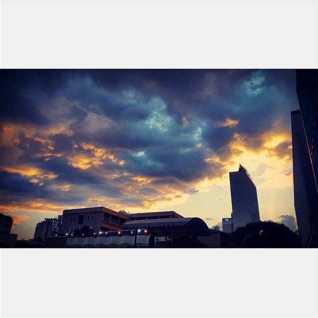 @tatiana_chahine sunrise lovers fall autumn vibes roamtheplanet... (AUBMC - American University of Beirut Medical Center)
