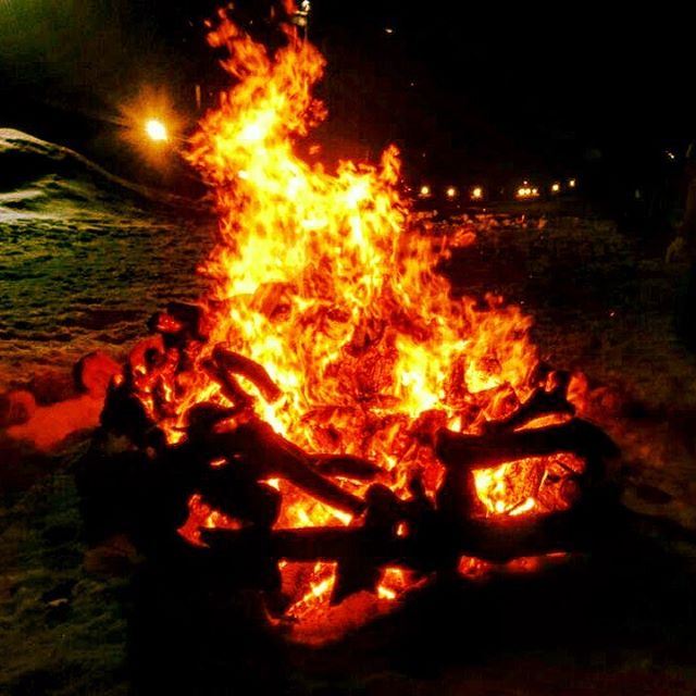  tb alaska night camp campvibes fire campfire bonfire adventure... (Cedars of God)