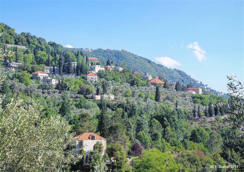  tb  batloun  chouf  mountlebanon  village  lebanese  nature  colors ... (Batloun, Mont-Liban, Lebanon)