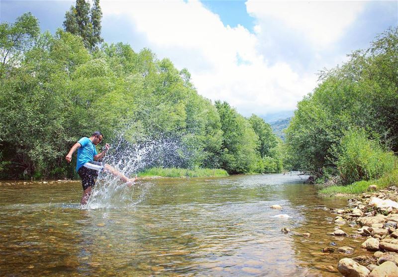  tb  besri  river  me  water  fun  trees  sky  nature  lebanon  colorful ... (Besri, Chouf)