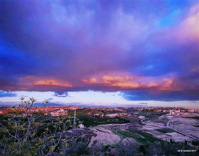  tb  kherbetaldwair  southlebanon  clouds  mountains  sunset  colors  ... (Kherbet Al Dwair)