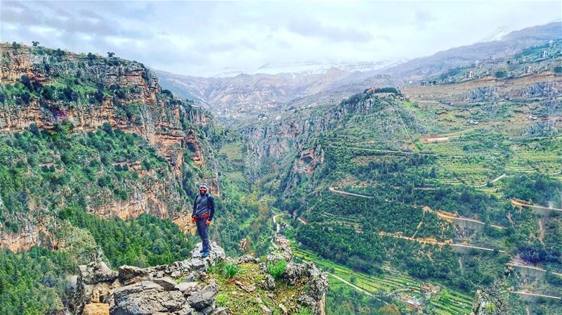  tb What good is the warmth of summer without the cold of winter to give... (Bcharreh, Liban-Nord, Lebanon)